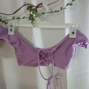 Lali and Layla top
